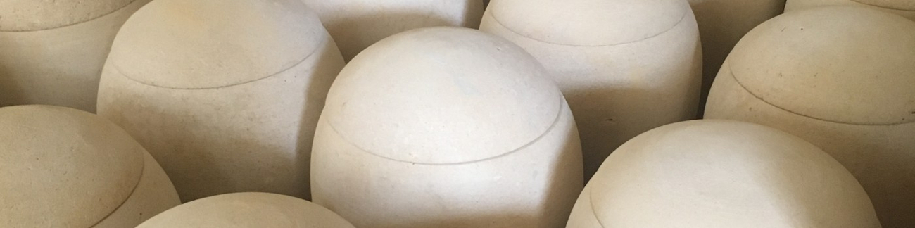 Cover photo of Urnas De Marmore Europe